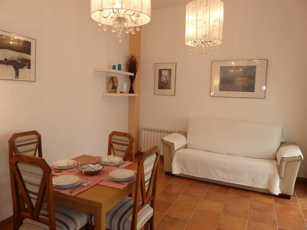 Karmapartment Sevilla Bagian luar foto